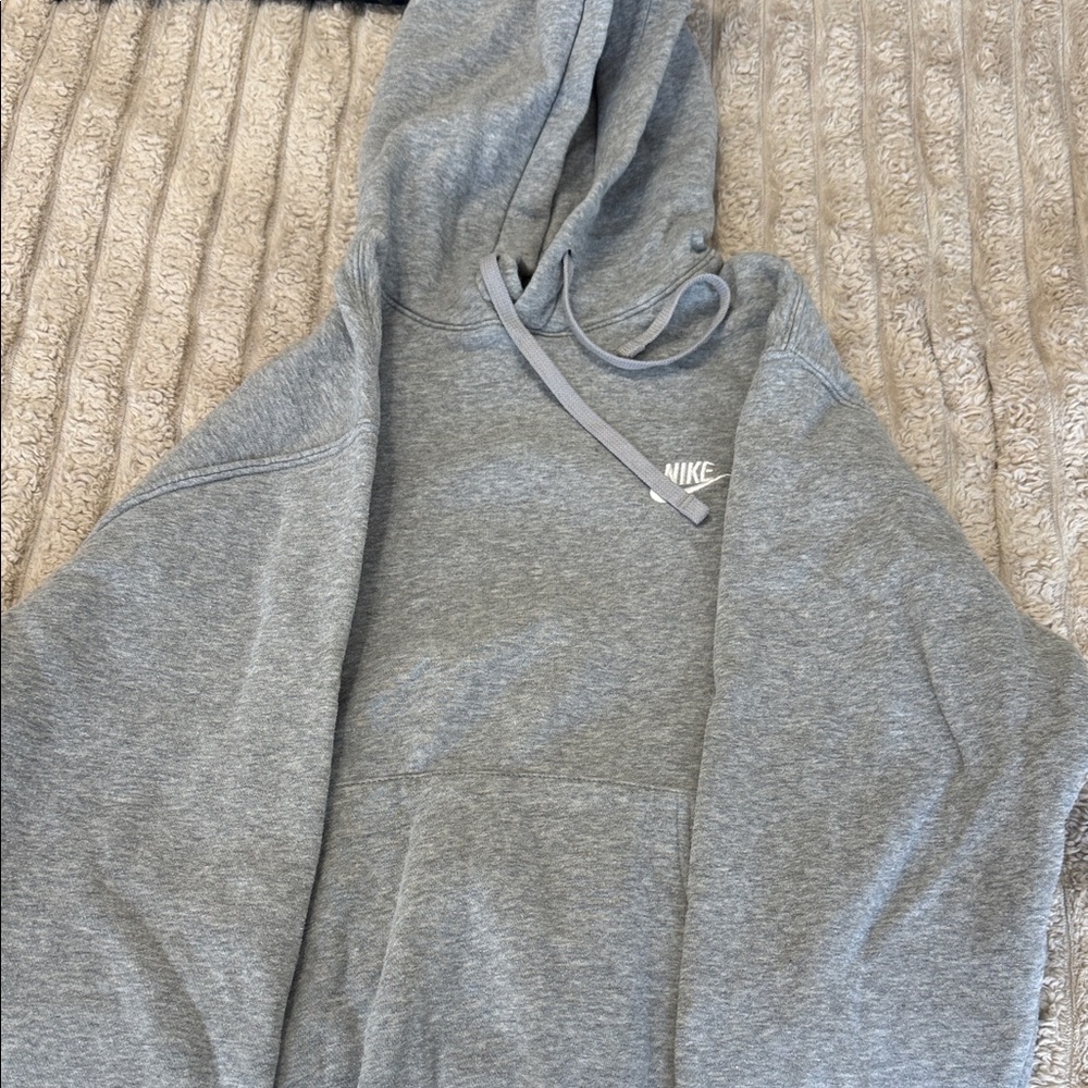 Nike Heather Gray Pullover Hoodie